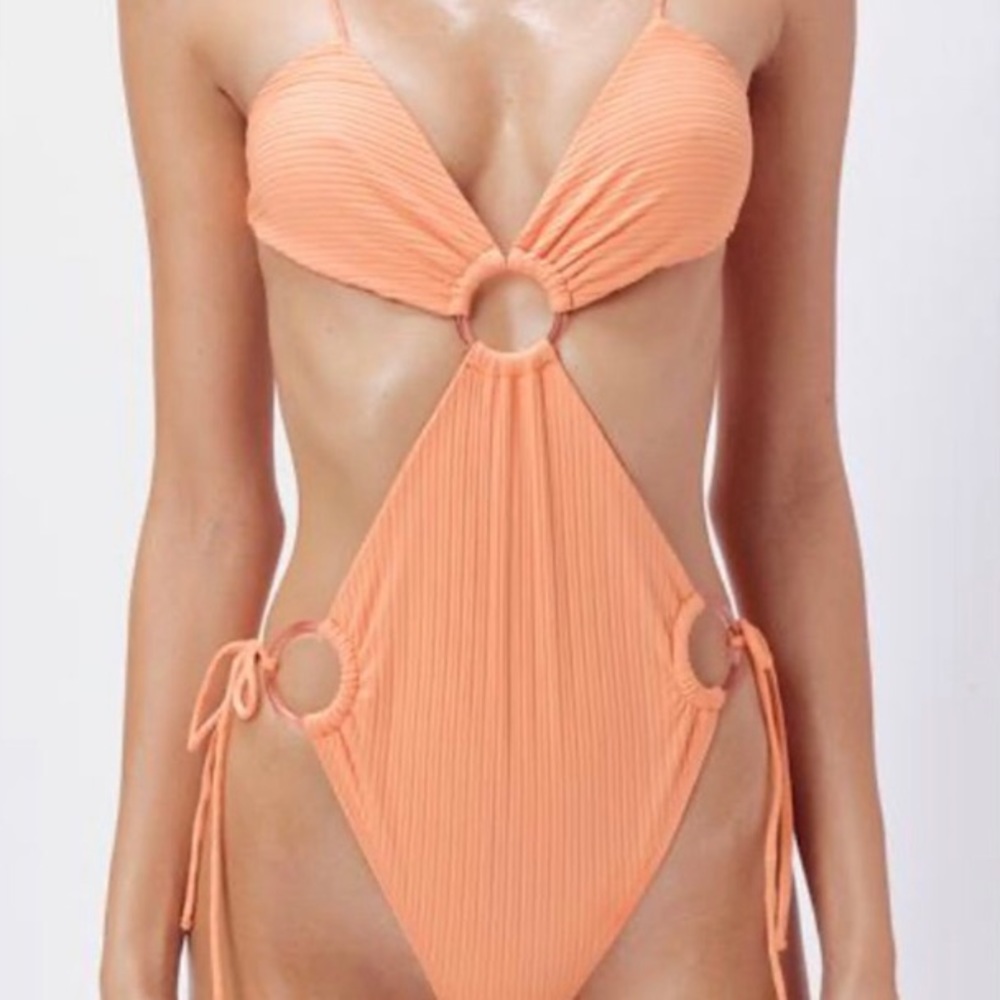 For love and lemons daiquiri ring one piece!